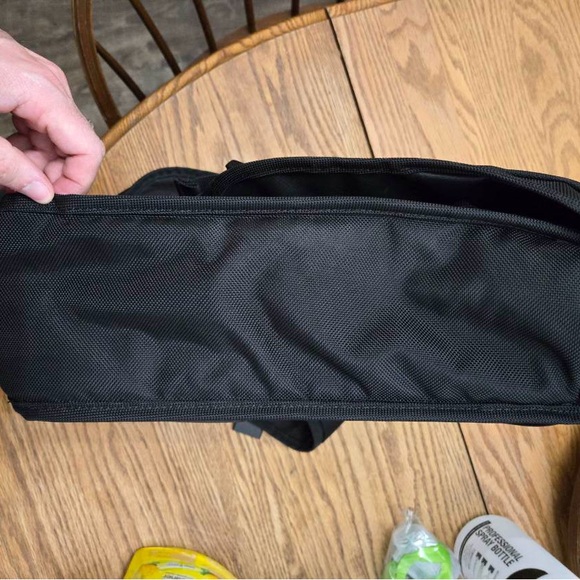 Chrome Industries Soma Messenger Bag - Picture 2 of 8